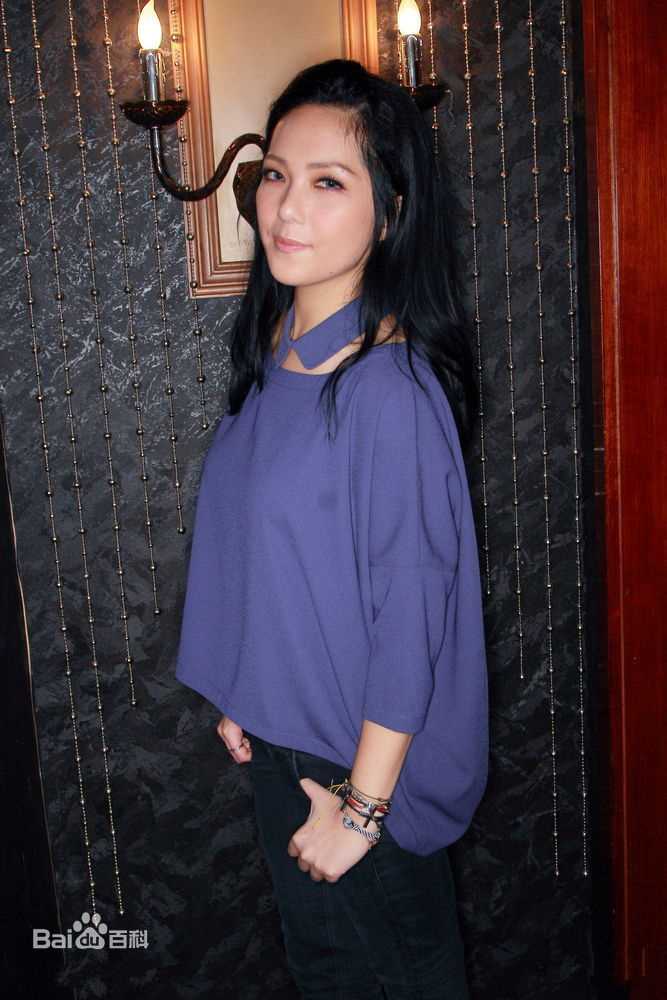 高清卫兰(Janice M. Vidal)图片