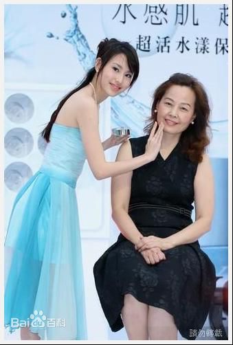 房思瑜(Serena Fang)广告代言壁纸壁纸