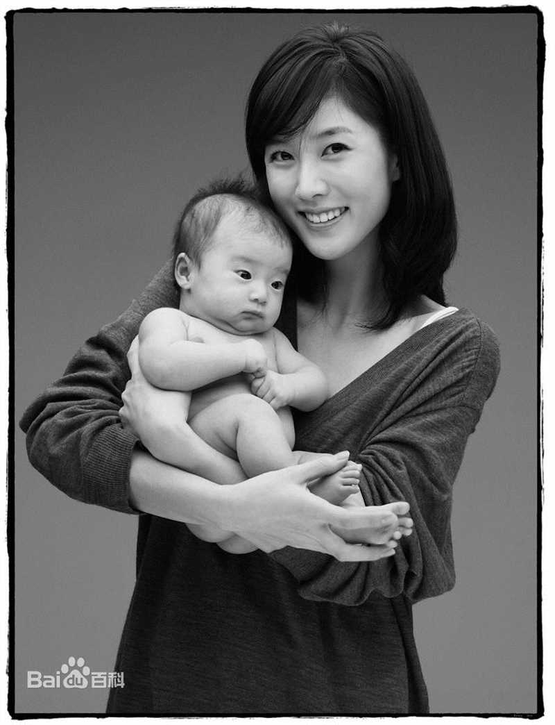 最新金惠秀(/Kim hyesoo)精彩图册