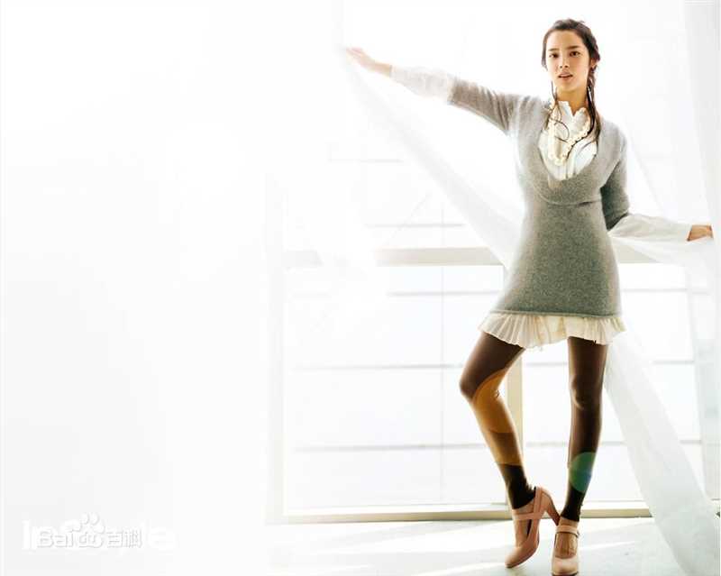 最新金惠秀(/Kim hyesoo)精彩图册