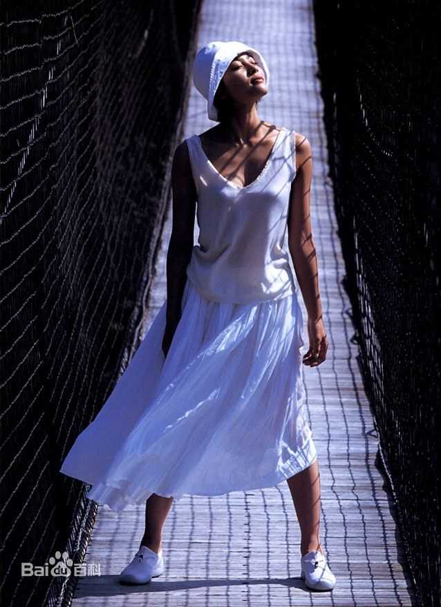 濑户朝香(瀬戸 朝香、せと あさか)Gracias!性感图片图集