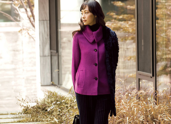 李奈映(Lee Na Young)的各种着装照壁纸壁纸