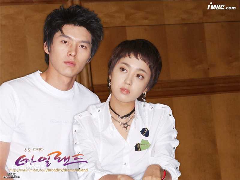 李奈映(Lee Na Young)的各种着装照壁纸壁纸