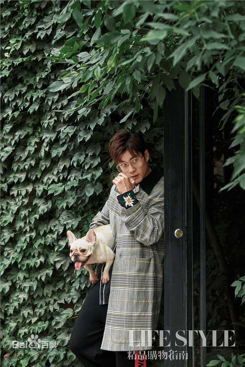 韩东君(Elvis Han)精品购物指南素颜照相册