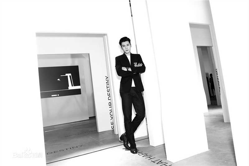 韩东君(Elvis Han)香奈儿香水发布会生活照相册