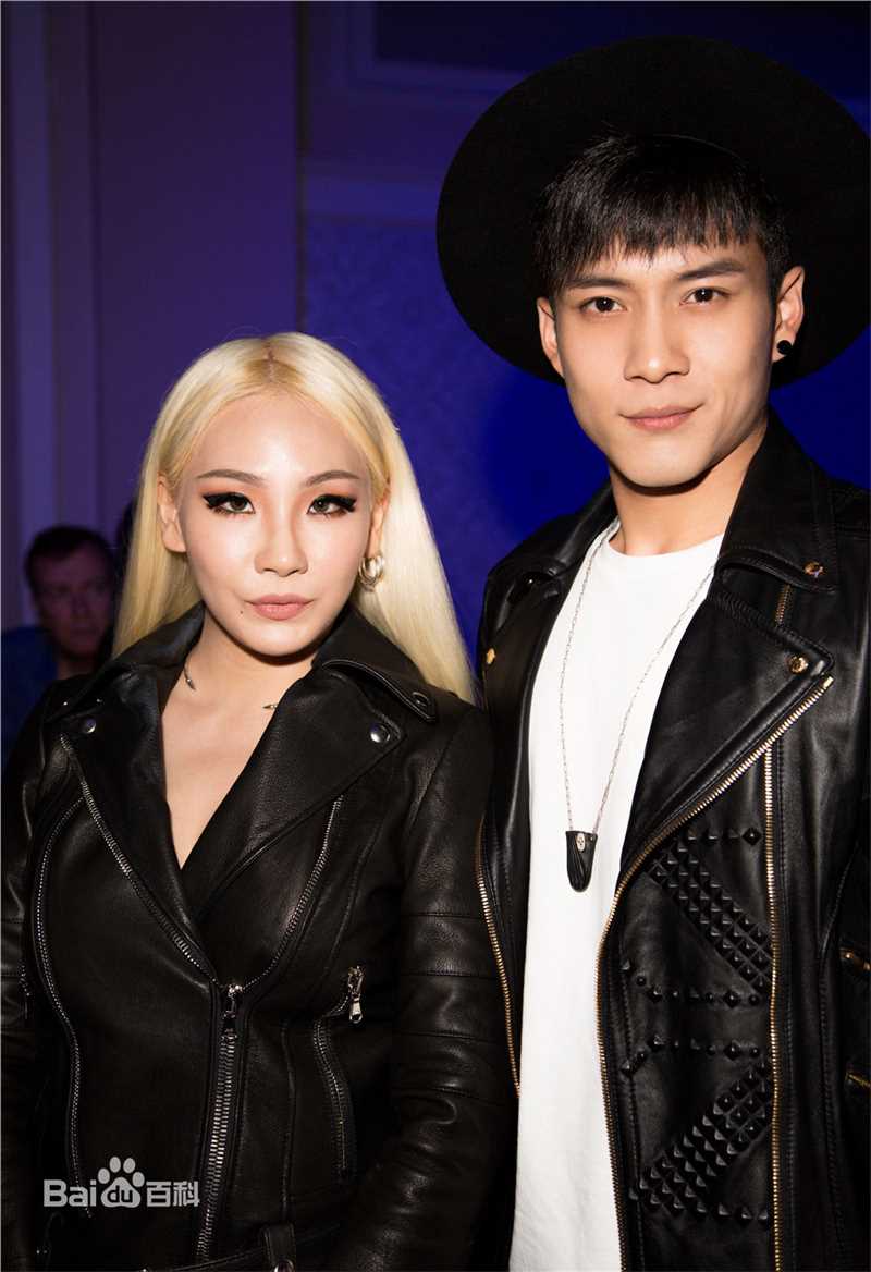 韩东君(Elvis Han)2016年伦敦春夏时装周前后照片