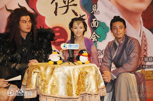 黄志玮(Jerry)出席活动照壁纸壁纸