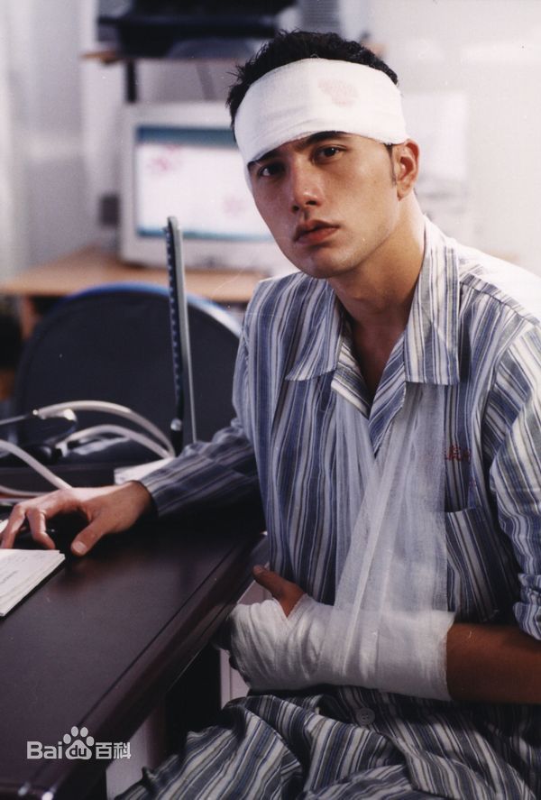 黄志玮(Jerry)2003年《蔷薇之恋》最优质剧照