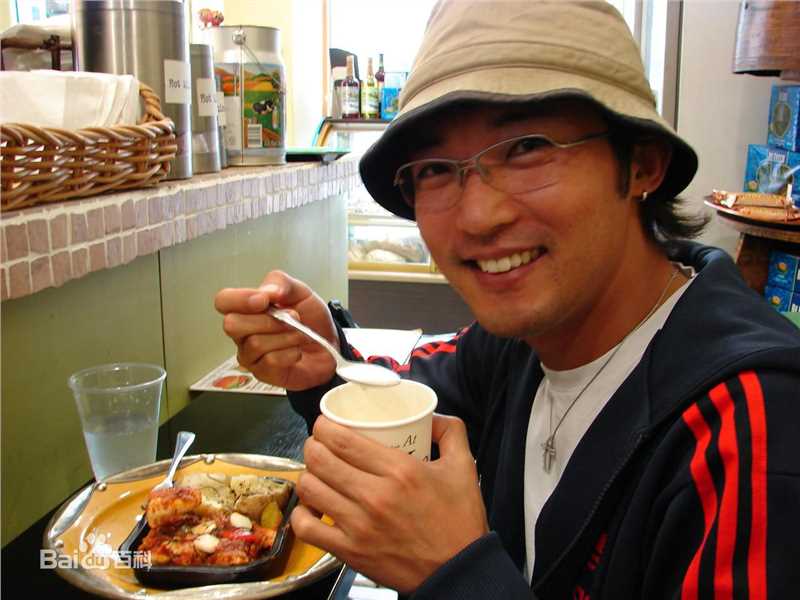 安在旭(，Ahn Jae Wook，アン ジェウク)生活照片图片图册