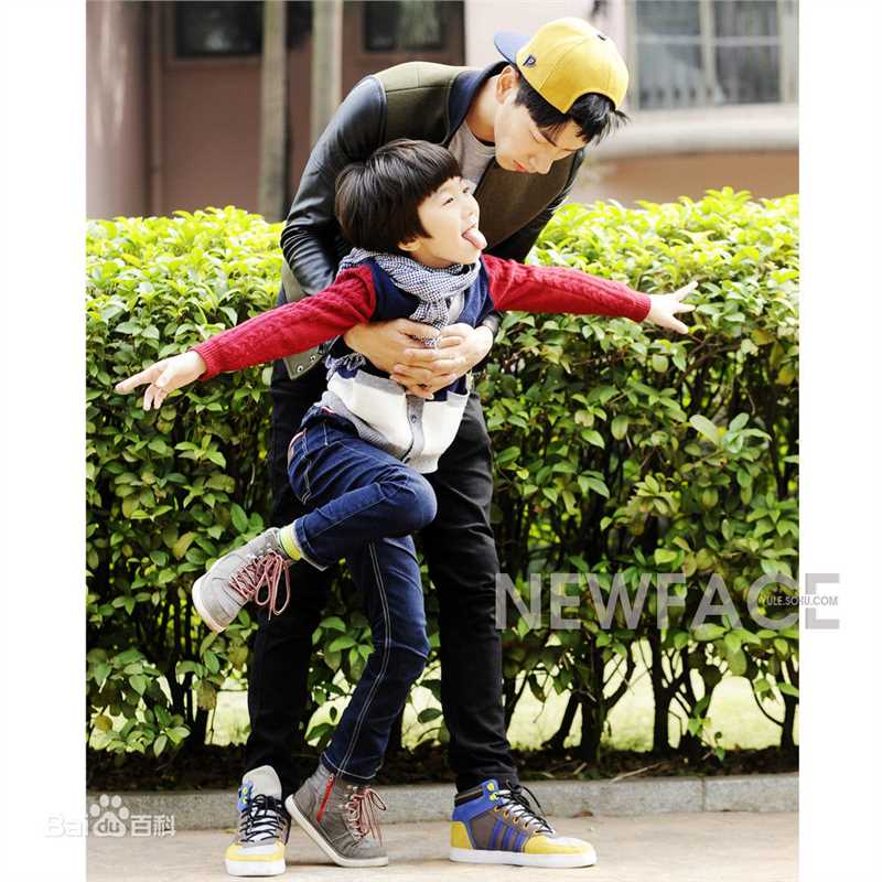 张悦轩(Vincent)搜狐广告拍摄素颜照相册