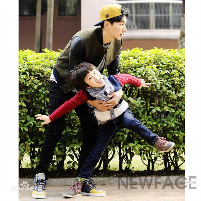 张悦轩(Vincent)搜狐广告拍摄素颜照相册