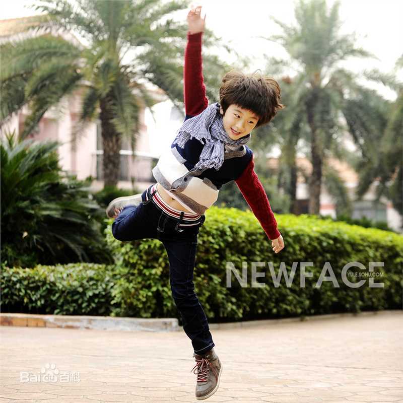 张悦轩(Vincent)搜狐广告拍摄素颜照相册