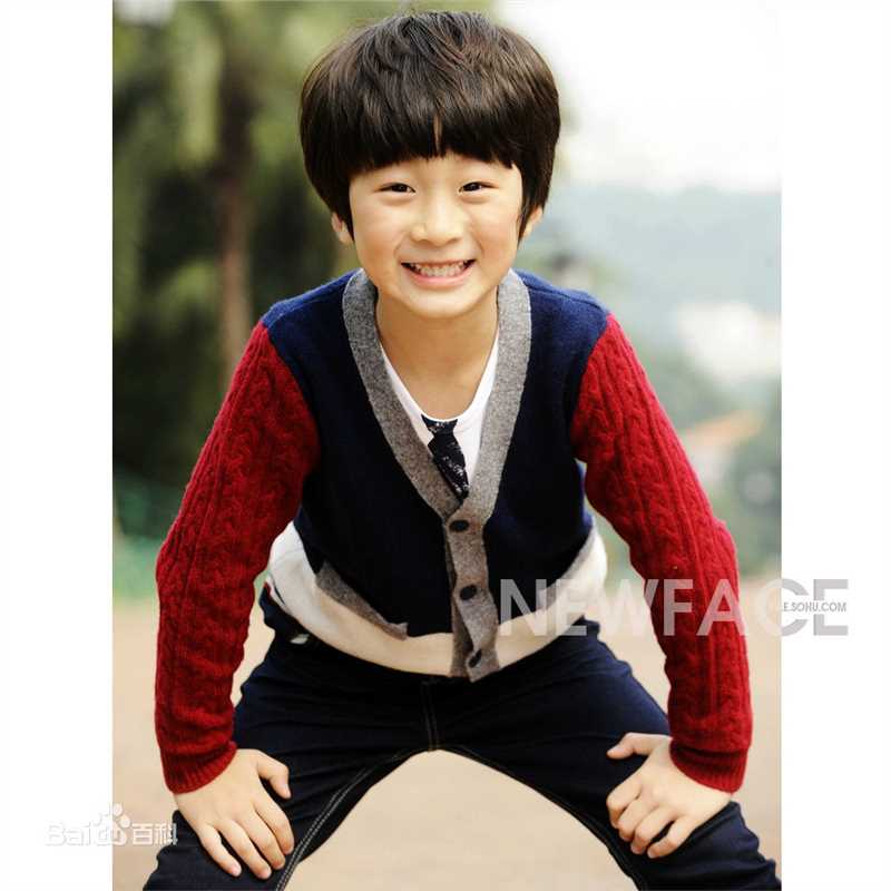 张悦轩(Vincent)搜狐广告拍摄素颜照相册