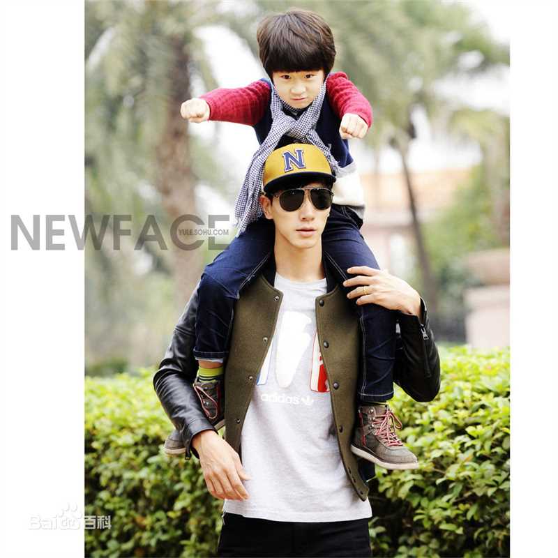 张悦轩(Vincent)搜狐广告拍摄素颜照相册