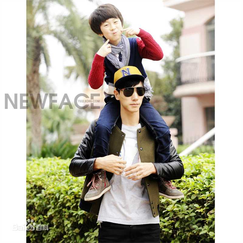 张悦轩(Vincent)搜狐广告拍摄素颜照相册