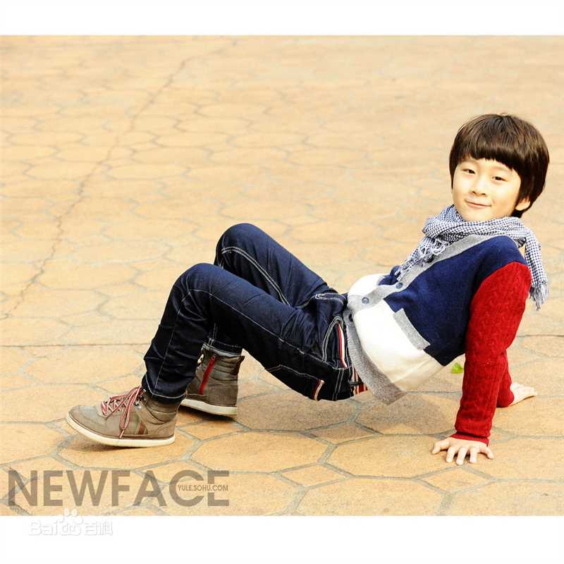 张悦轩(Vincent)搜狐广告拍摄素颜照相册