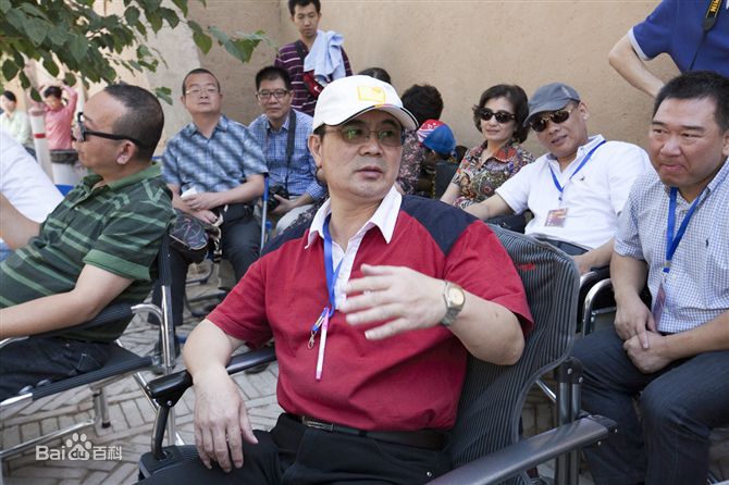 曾剑锋工作照图片图册