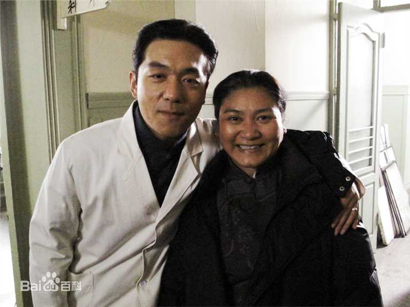 方子春(Fang Zichun)生活照前后照片