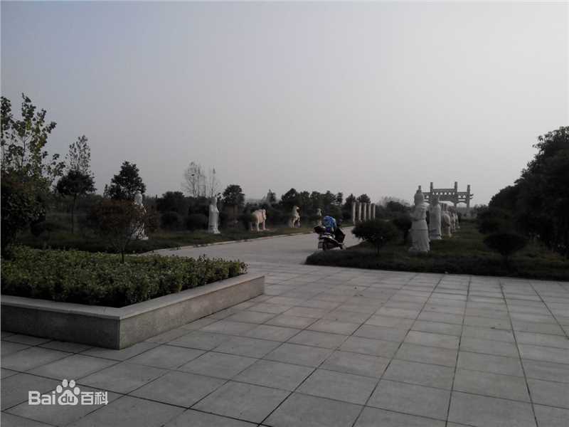 黄姓(Huang)修复中的黄国故里生活照