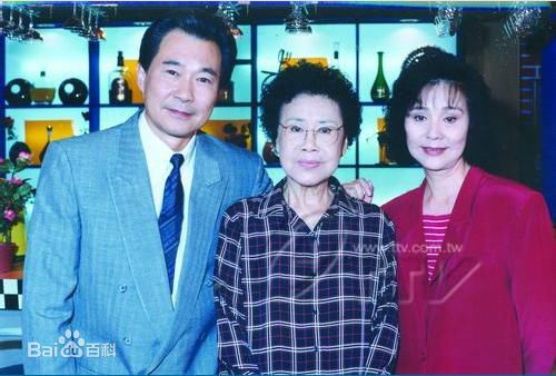 张冰玉生活照素颜照相册