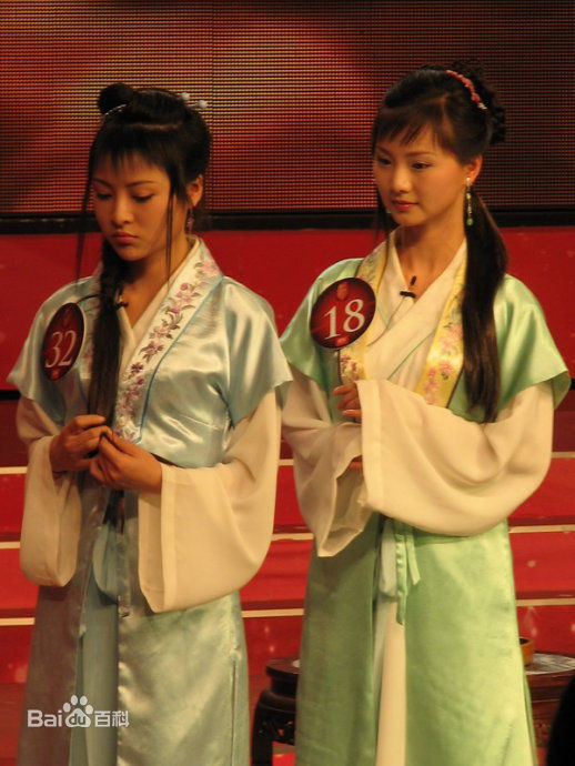 胡珊参加比赛素颜照相册