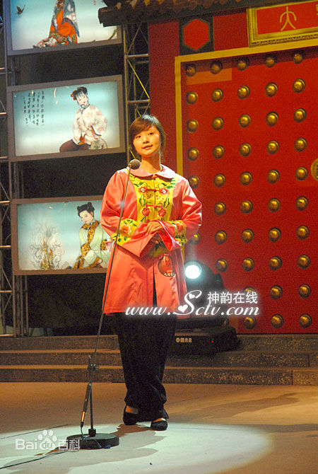 胡珊参加比赛素颜照相册