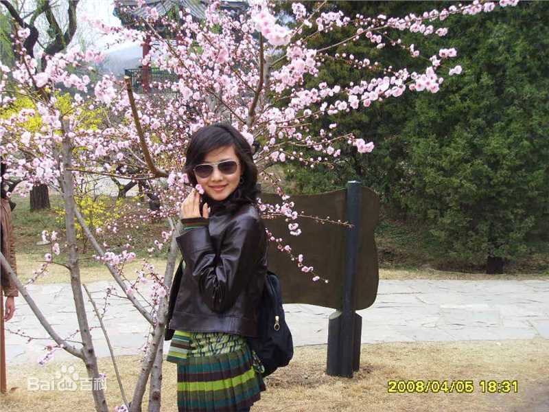 胡珊生活照图片图册