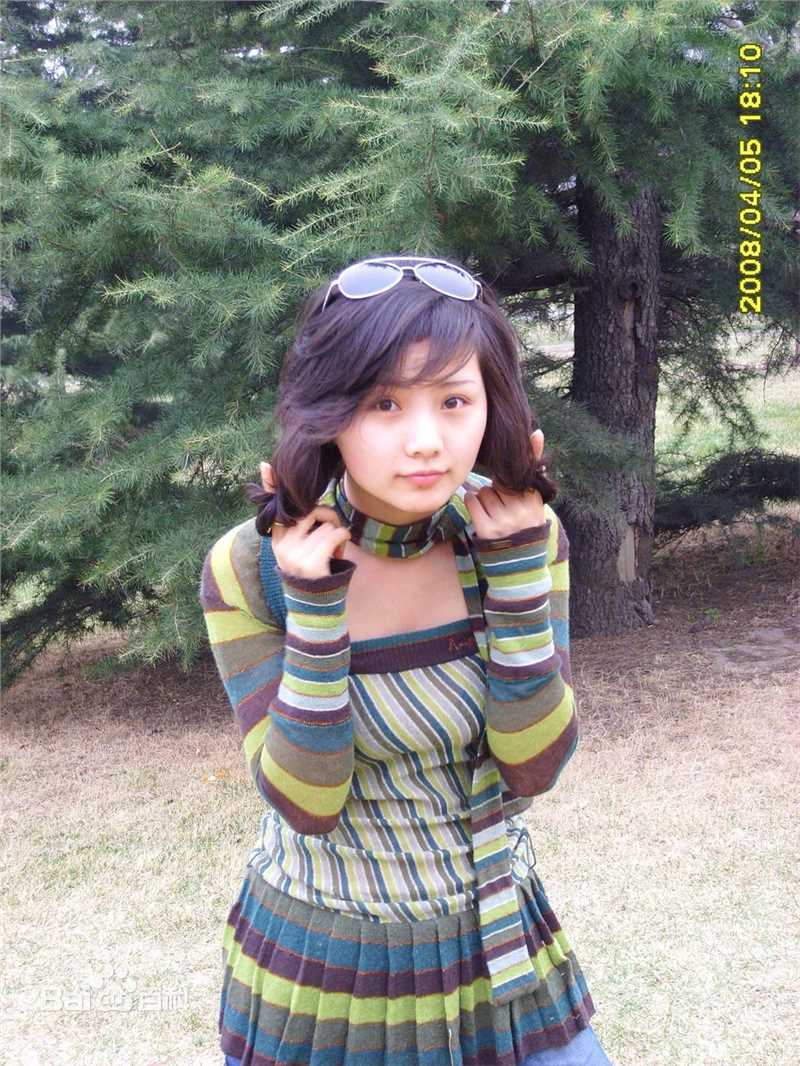 胡珊生活照图片图册