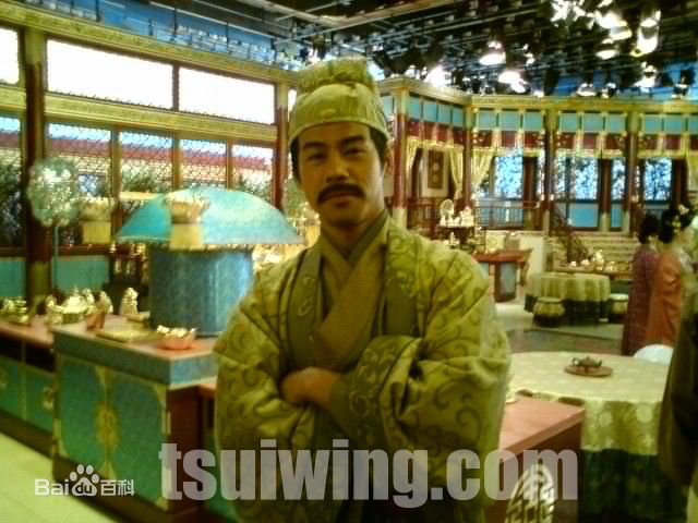 徐荣(Wing Tsui)拍戏花絮性感图片图集