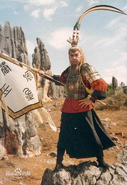 郭政鸿(Derek Kok Jing-Hung)版通臂猿猴前后照片