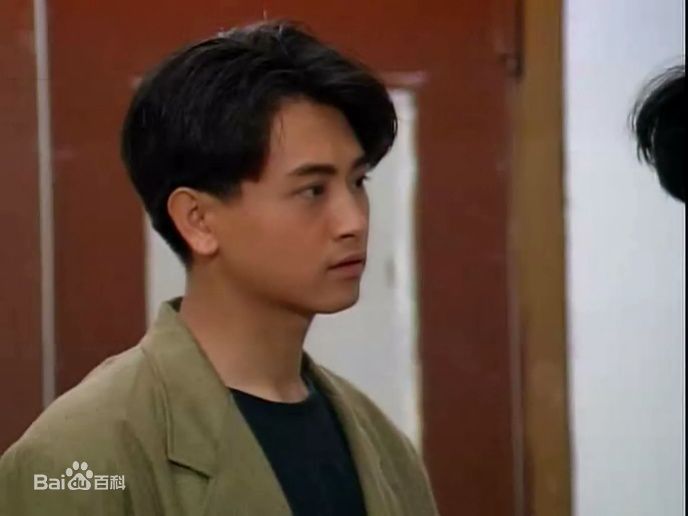 罗颂华(Law Chung-Wa)四驱桥圣生活照相册