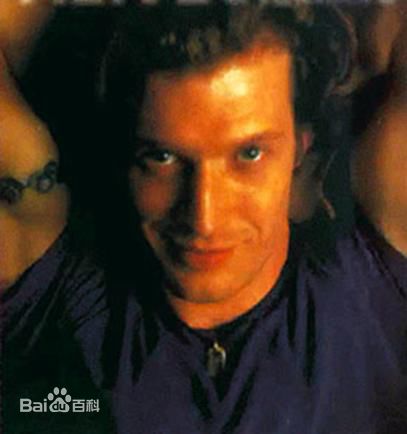 杰森·弗莱明(Jason Flemyng)前后照片