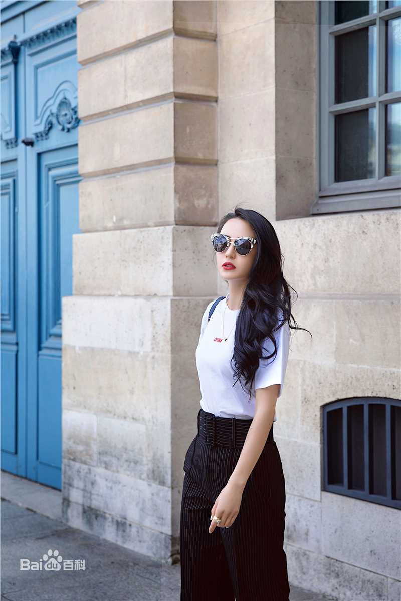 母其弥雅(MIYA)2018性感图片壁纸