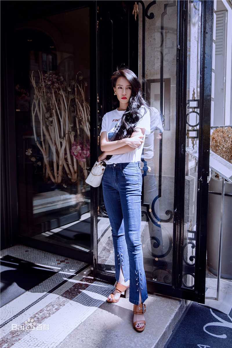 母其弥雅(MIYA)生活照图片图册