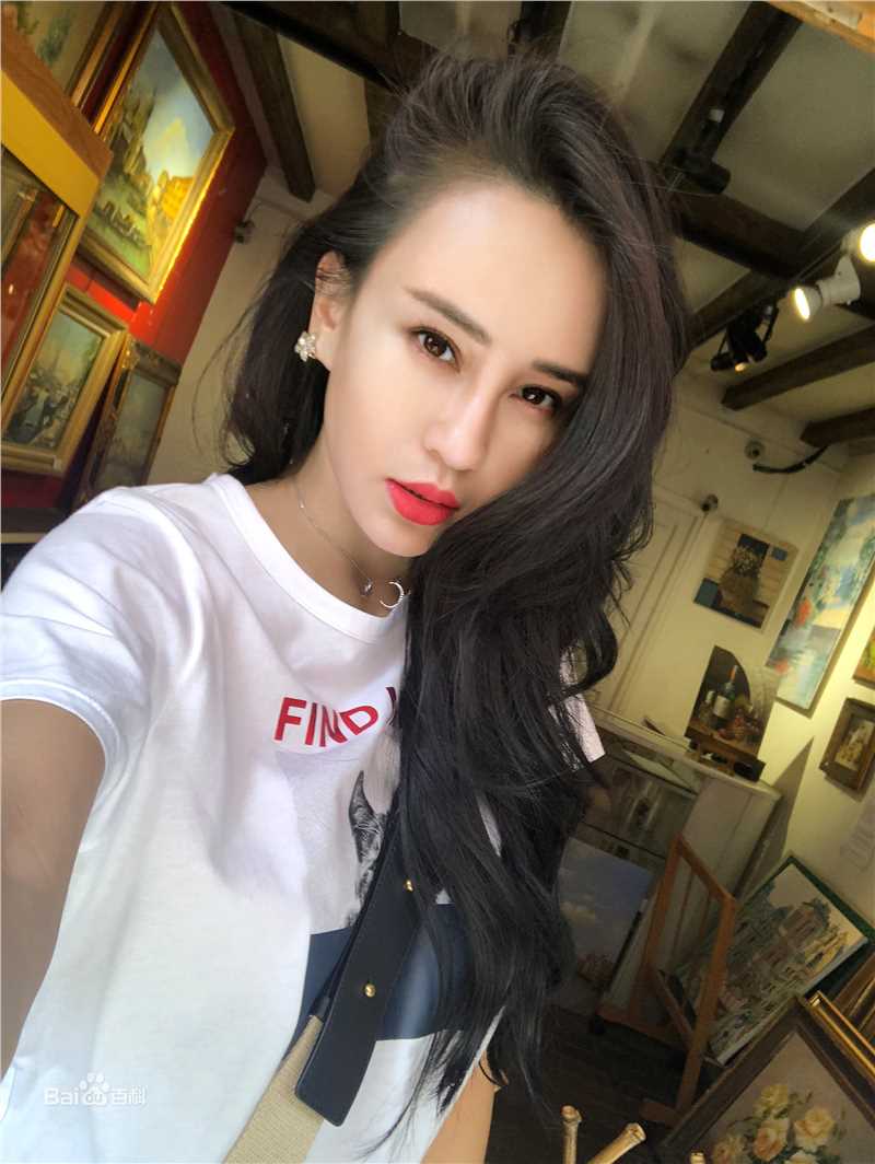 母其弥雅(MIYA)生活照图片图册