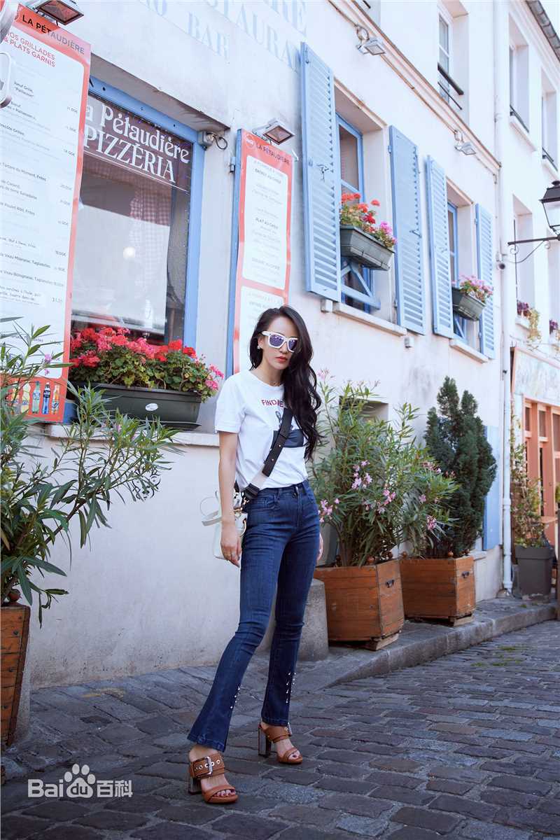 母其弥雅(MIYA)生活照图片图册