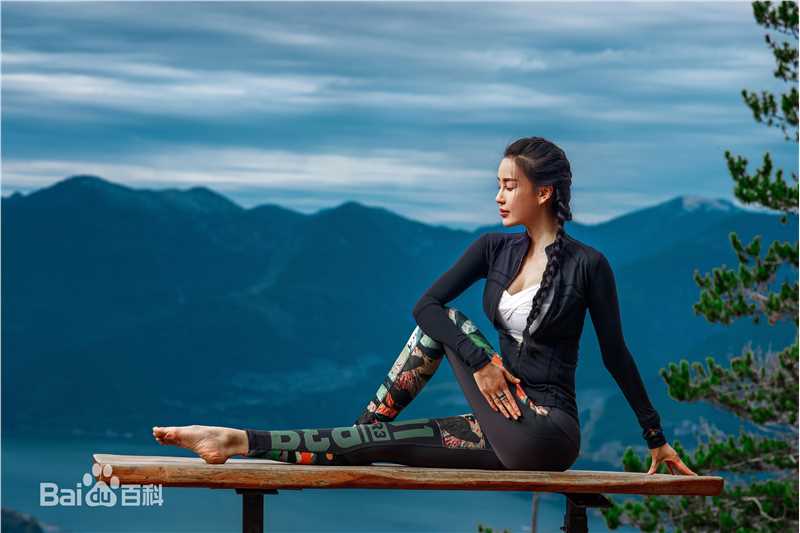 母其弥雅(MIYA)华表奖图片图册