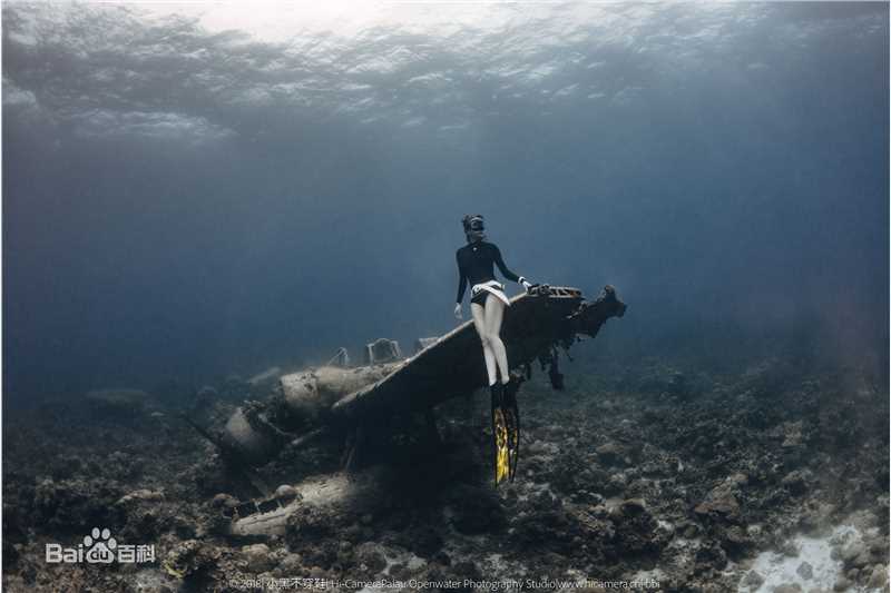 母其弥雅(MIYA)潜水/美人鱼图片图册