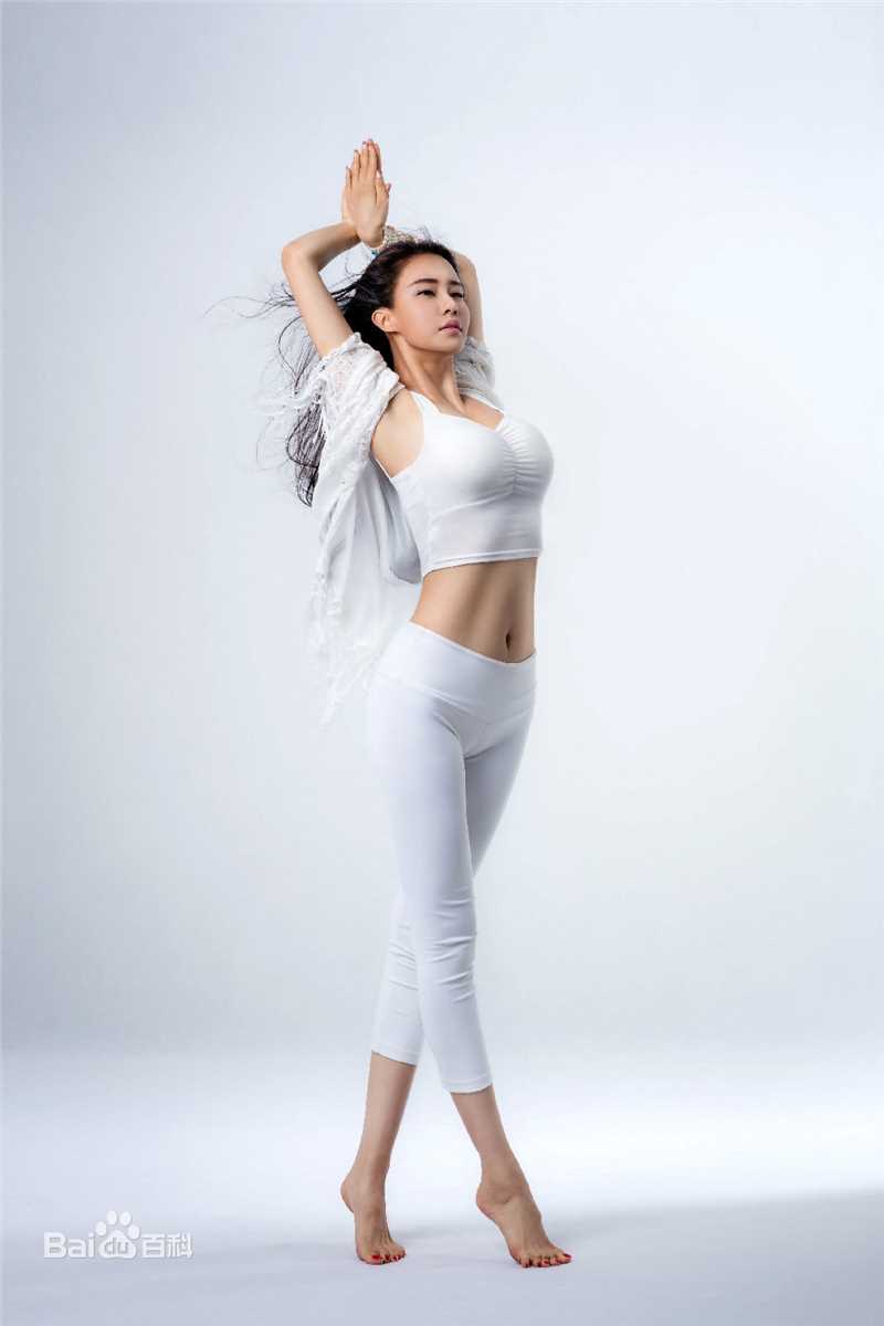 最新母其弥雅(MIYA)壁纸