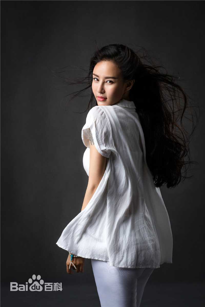 最新母其弥雅(MIYA)壁纸