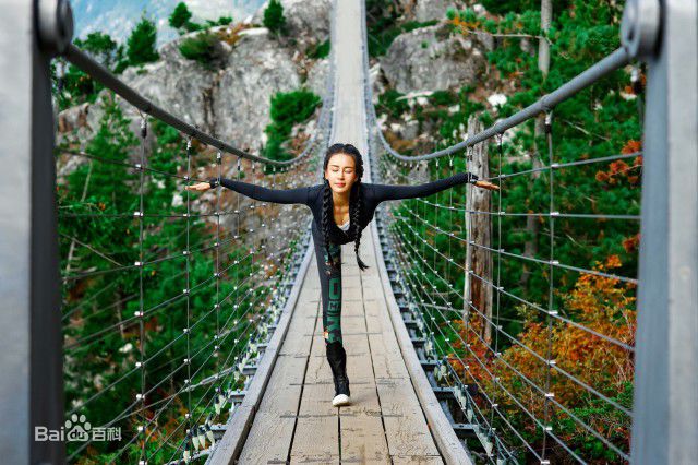 母其弥雅(MIYA)个人形象照图片图集