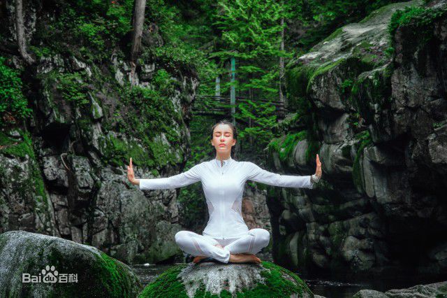 母其弥雅(MIYA)个人形象照图片图集