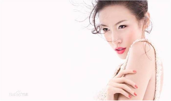 张蓝心(Zoe Zhang)工作照素颜照相册