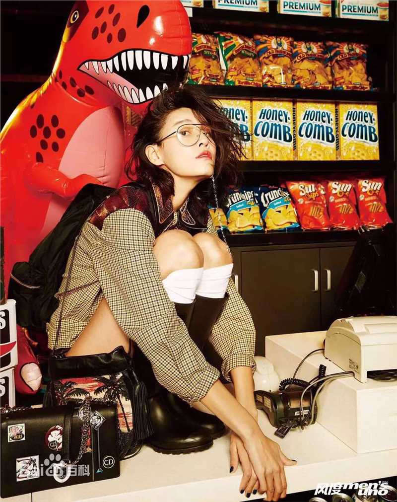 最新张蓝心(Zoe Zhang)在《风度》中的图集