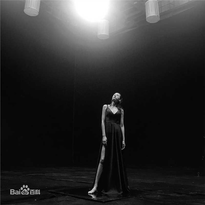 张蓝心(Zoe Zhang)日常生活素颜照相册