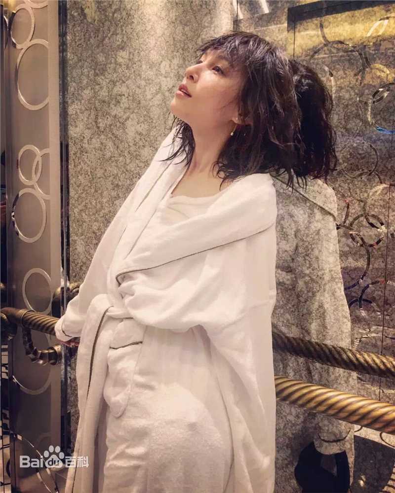 张蓝心(Zoe Zhang)日常生活素颜照相册