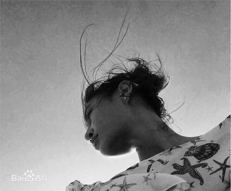 张蓝心(Zoe Zhang)蓝心摄影集壁纸壁纸