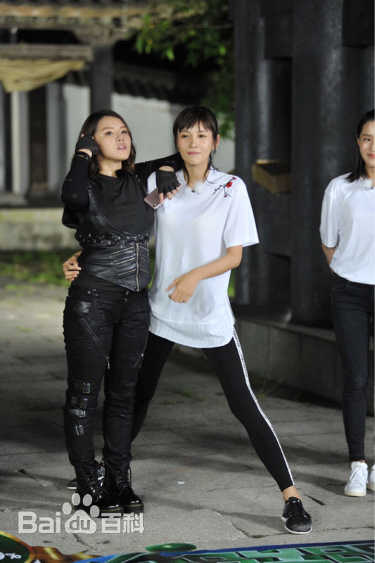 最新张蓝心(Zoe Zhang)在《挑战者联盟》中的壁纸