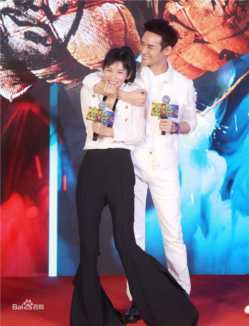 精选张蓝心(Zoe Zhang)在电影《铁道飞虎》主题曲发布会中的图册