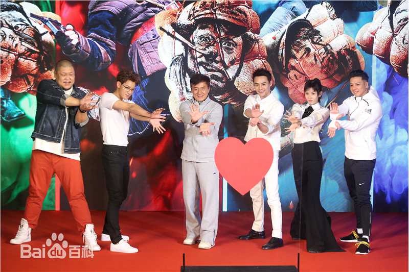 精选张蓝心(Zoe Zhang)在电影《铁道飞虎》主题曲发布会中的图册